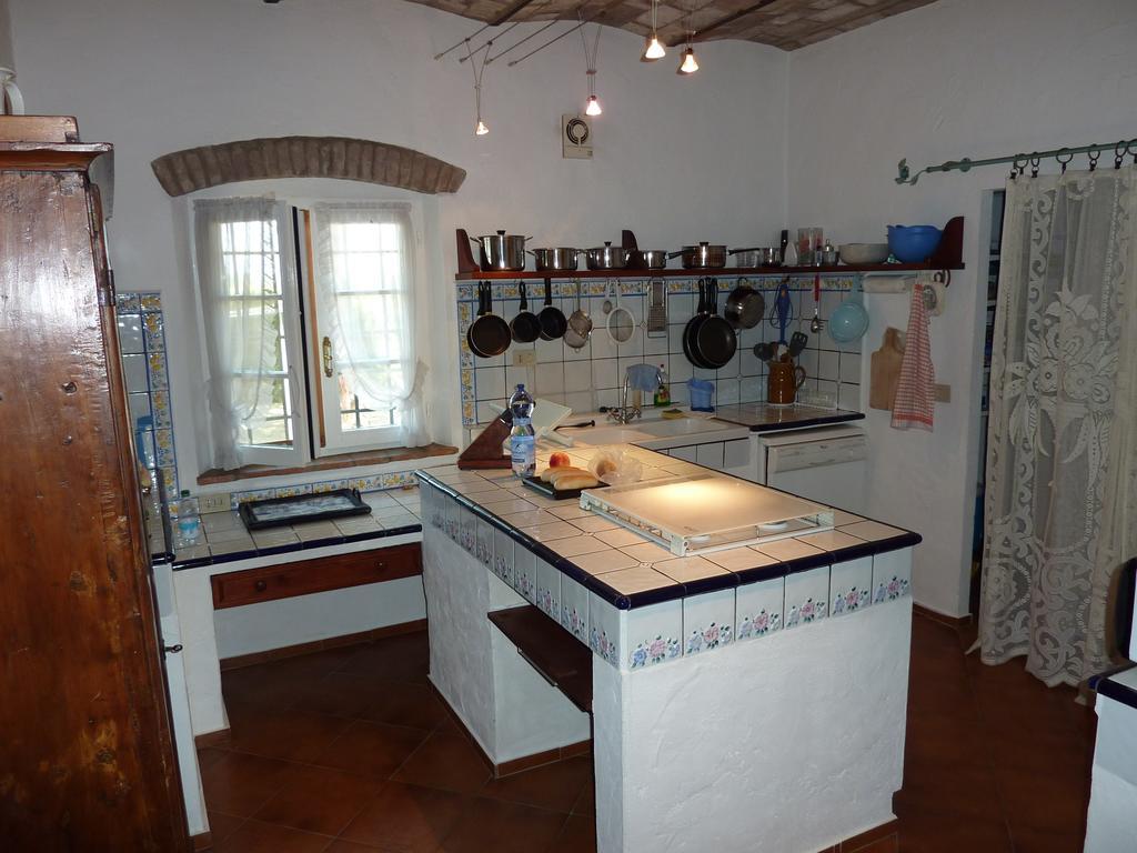 Casa Terra Rossa Apartment Fauglia Room photo