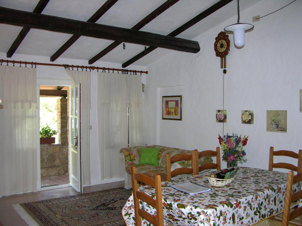 Casa Terra Rossa Apartment Fauglia Room photo